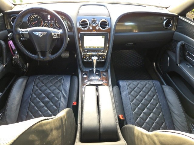 2017 Bentley Flying Spur W12 S photo 8