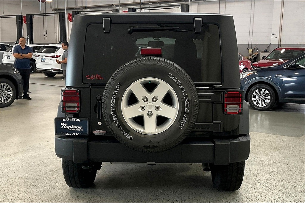 2018 Jeep Wrangler Sport photo 3