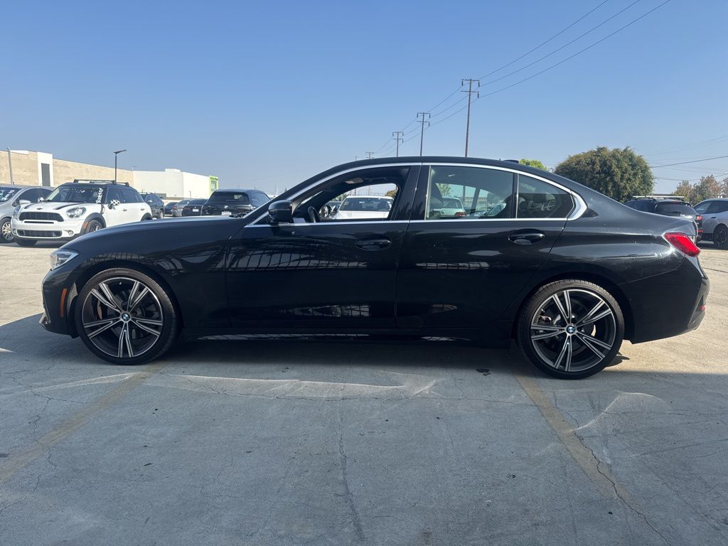 2021 Bmw 330i photo 2