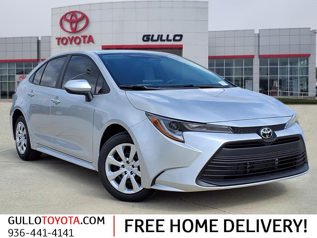 2026 Toyota Corolla LE FWD