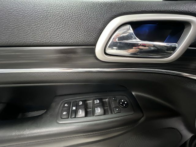 2020 Jeep Grand Cherokee Limited photo 21