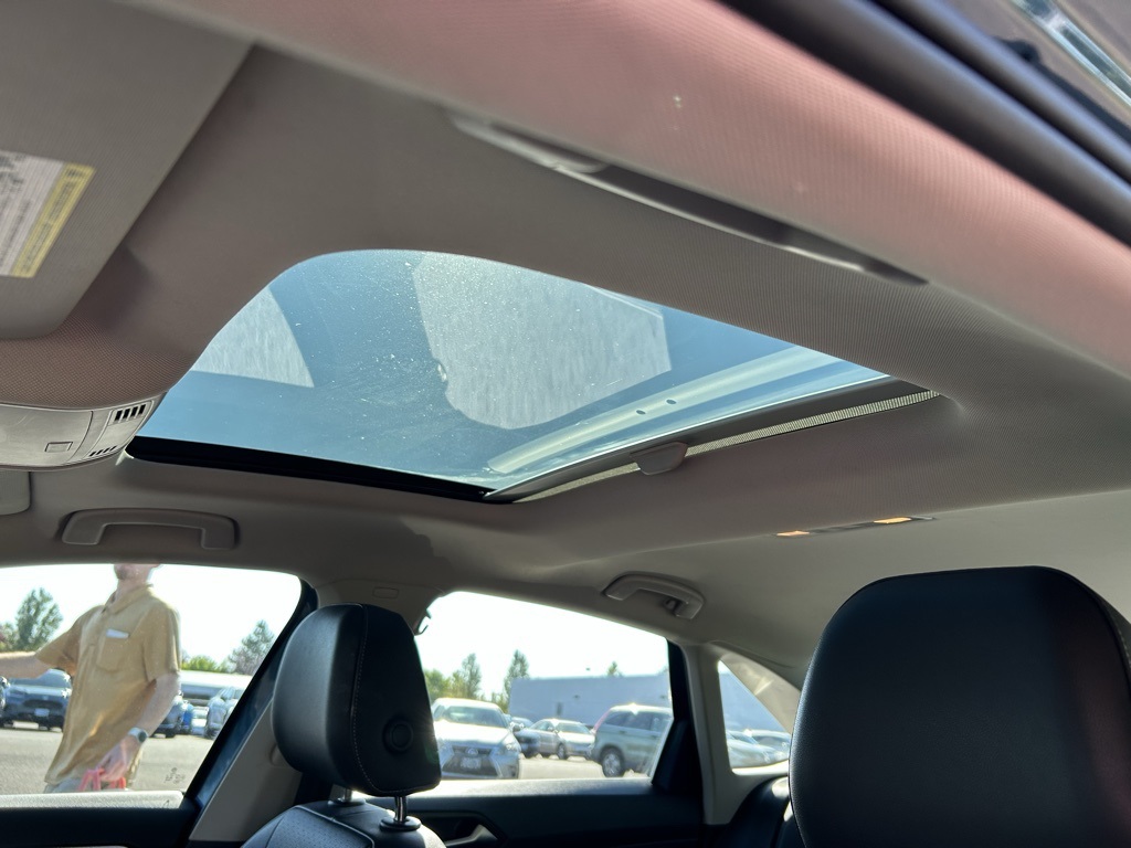 2019 Volkswagen Jetta 1.4T SE photo 19