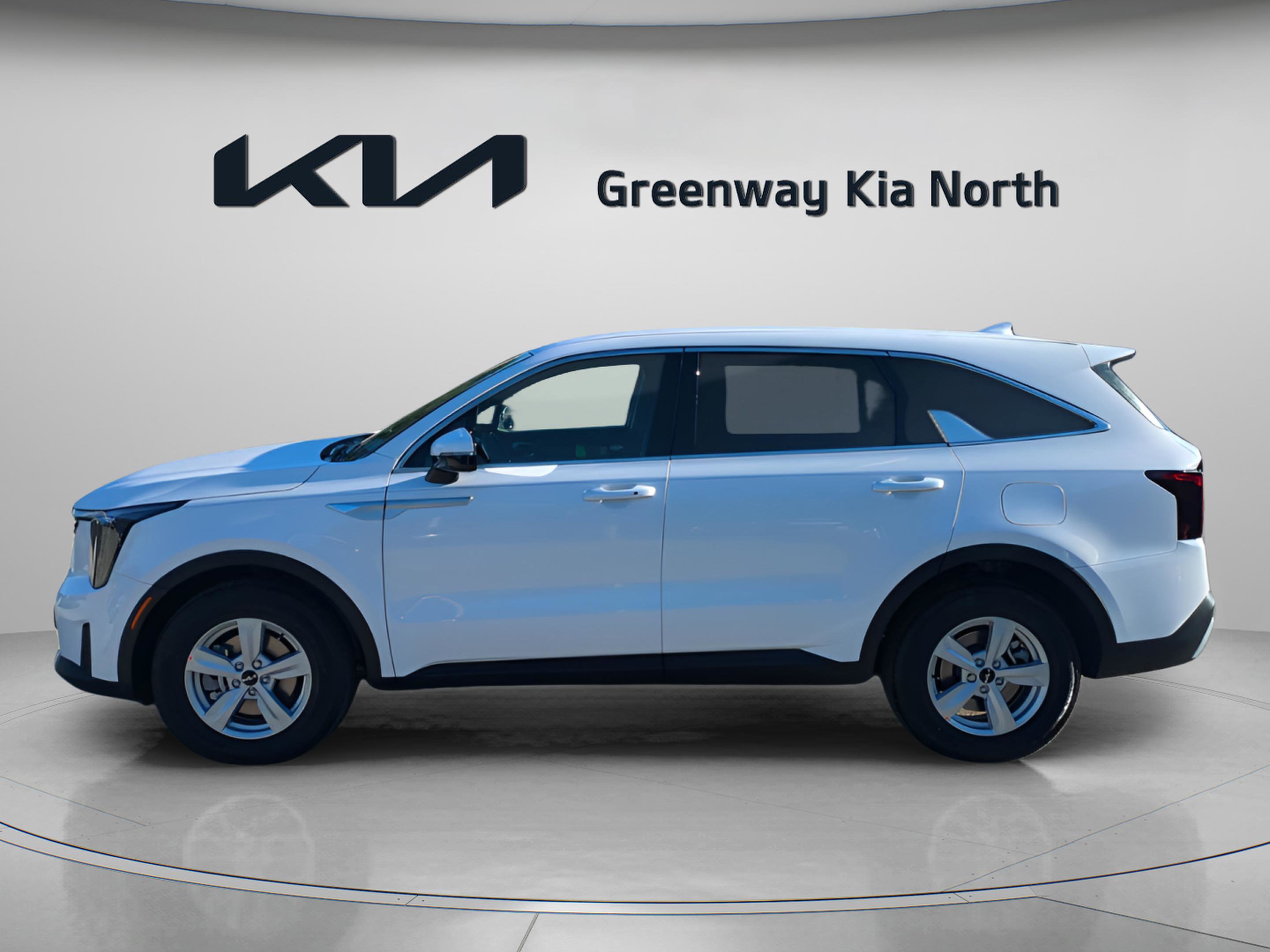 2026 Kia Sorento LX photo 4