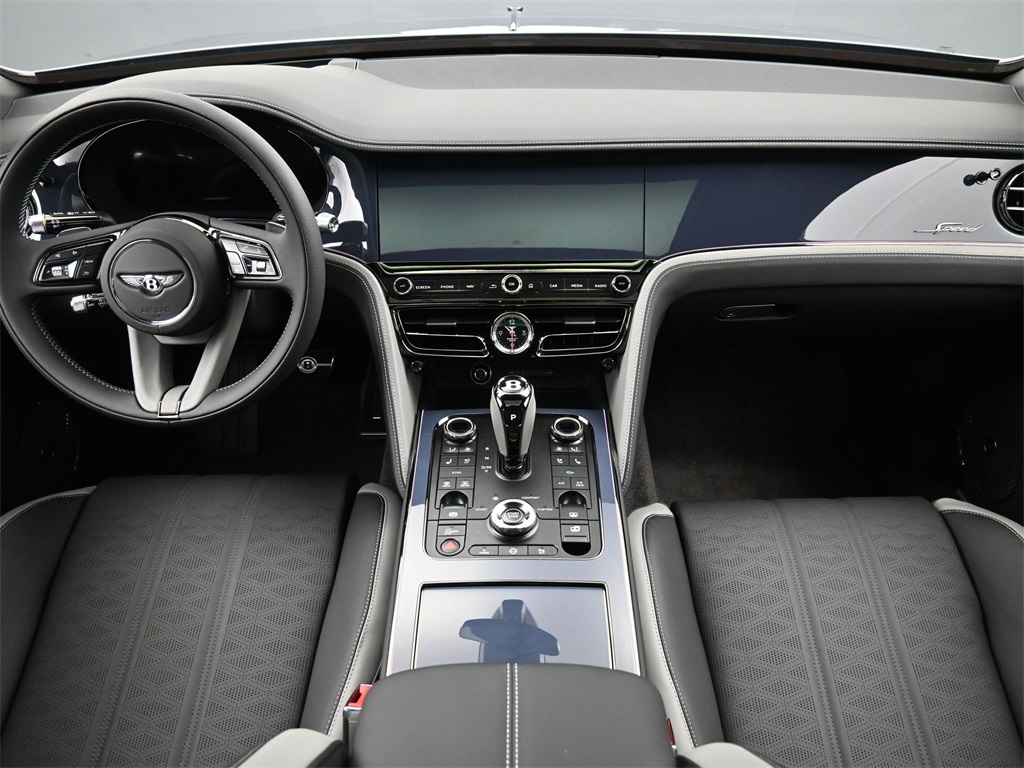 2025 Bentley Flying Spur Speed photo 4