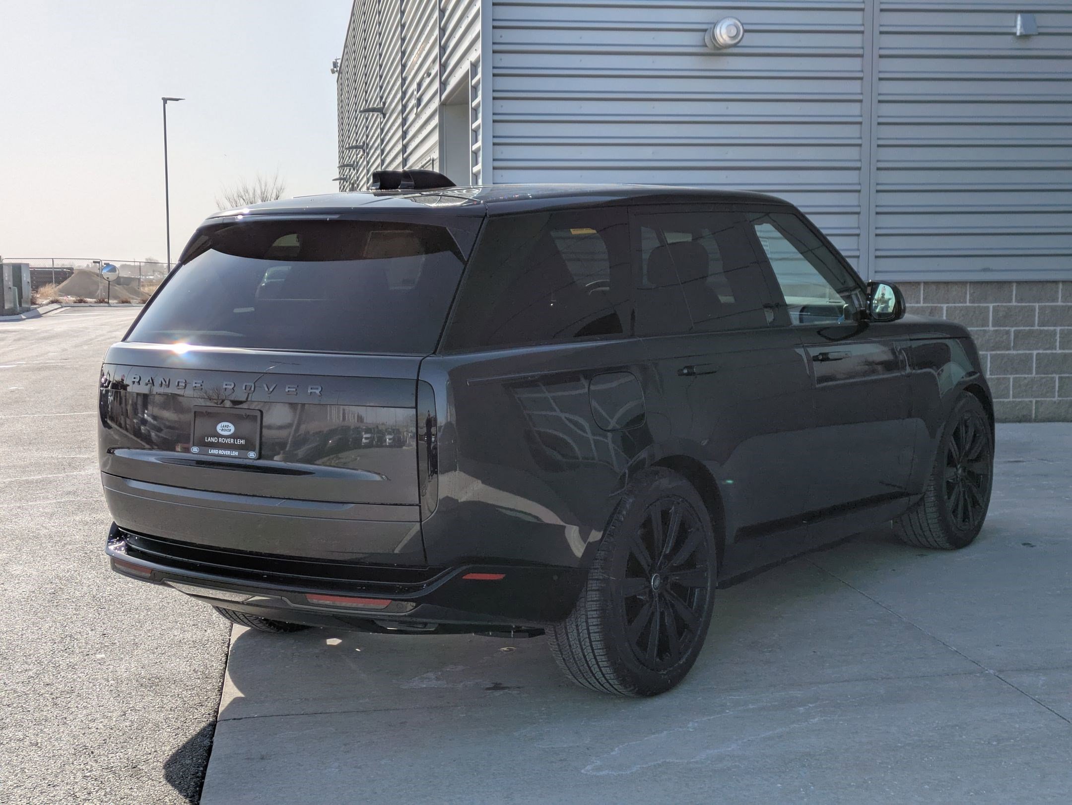 2025 Land Rover Range Rover SE photo 4