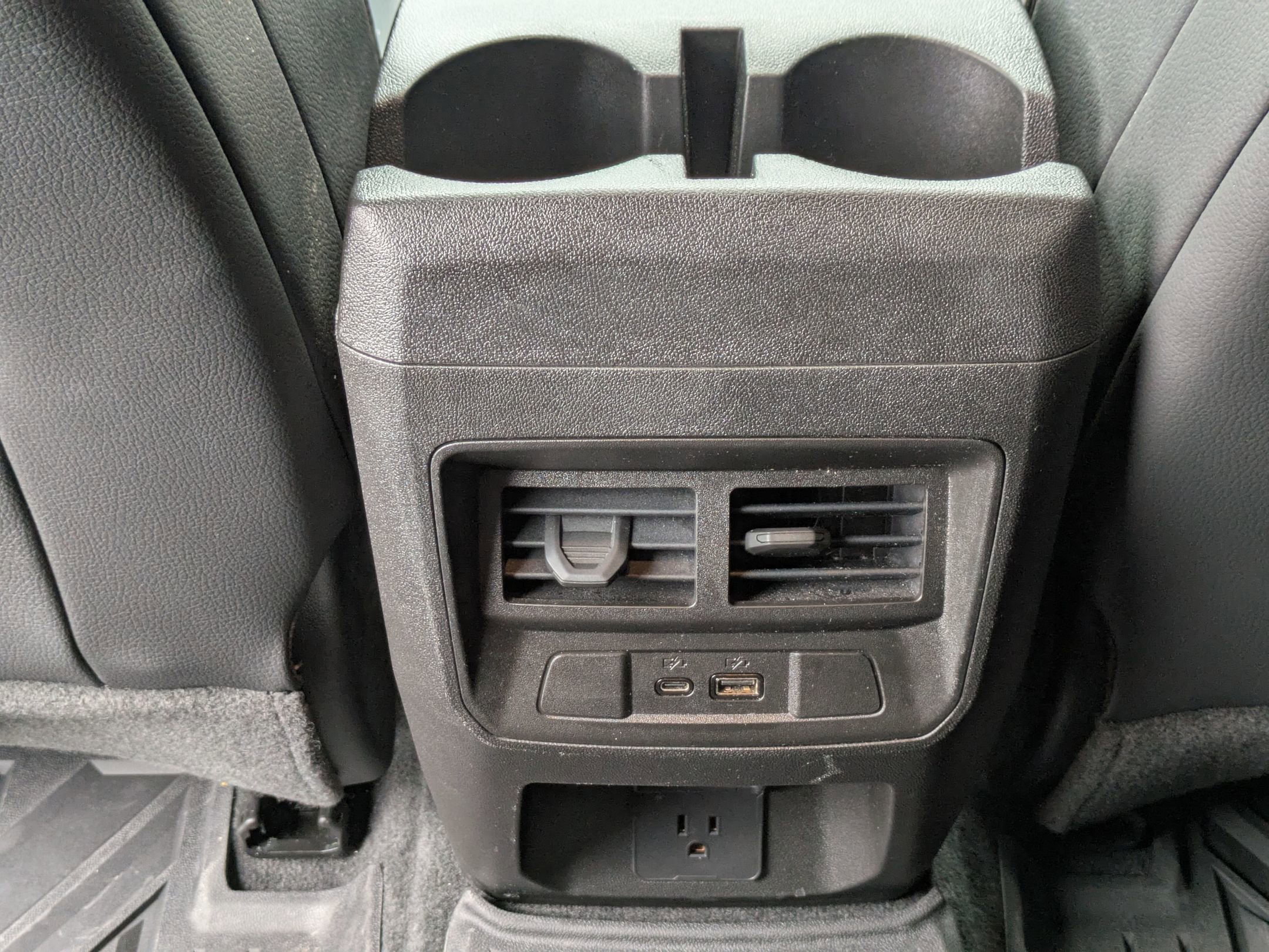2023 Gmc Canyon Denali photo 23