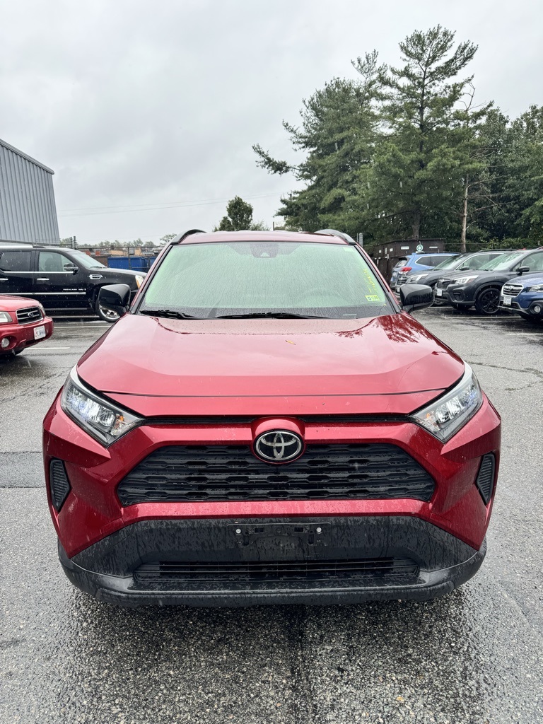 2019 Toyota RAV4 LE photo 13