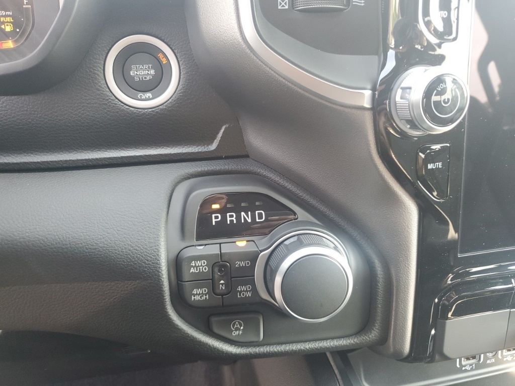 2025 Ram 1500 Big Horn Lone Star photo 19
