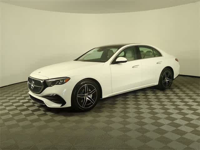 2025 Mercedes Benz E 350 photo 4