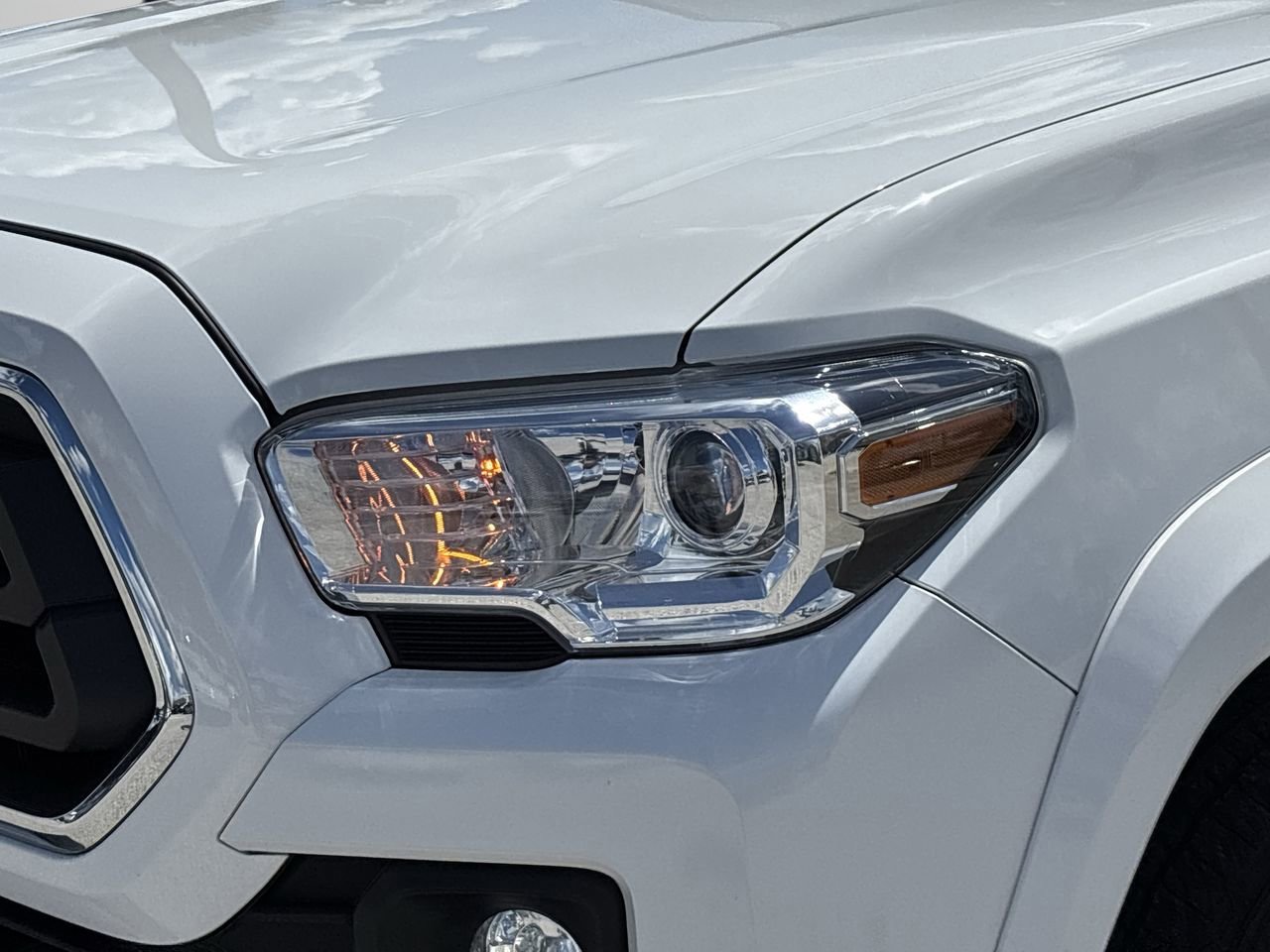 2023 Toyota Tacoma SR5 photo 6