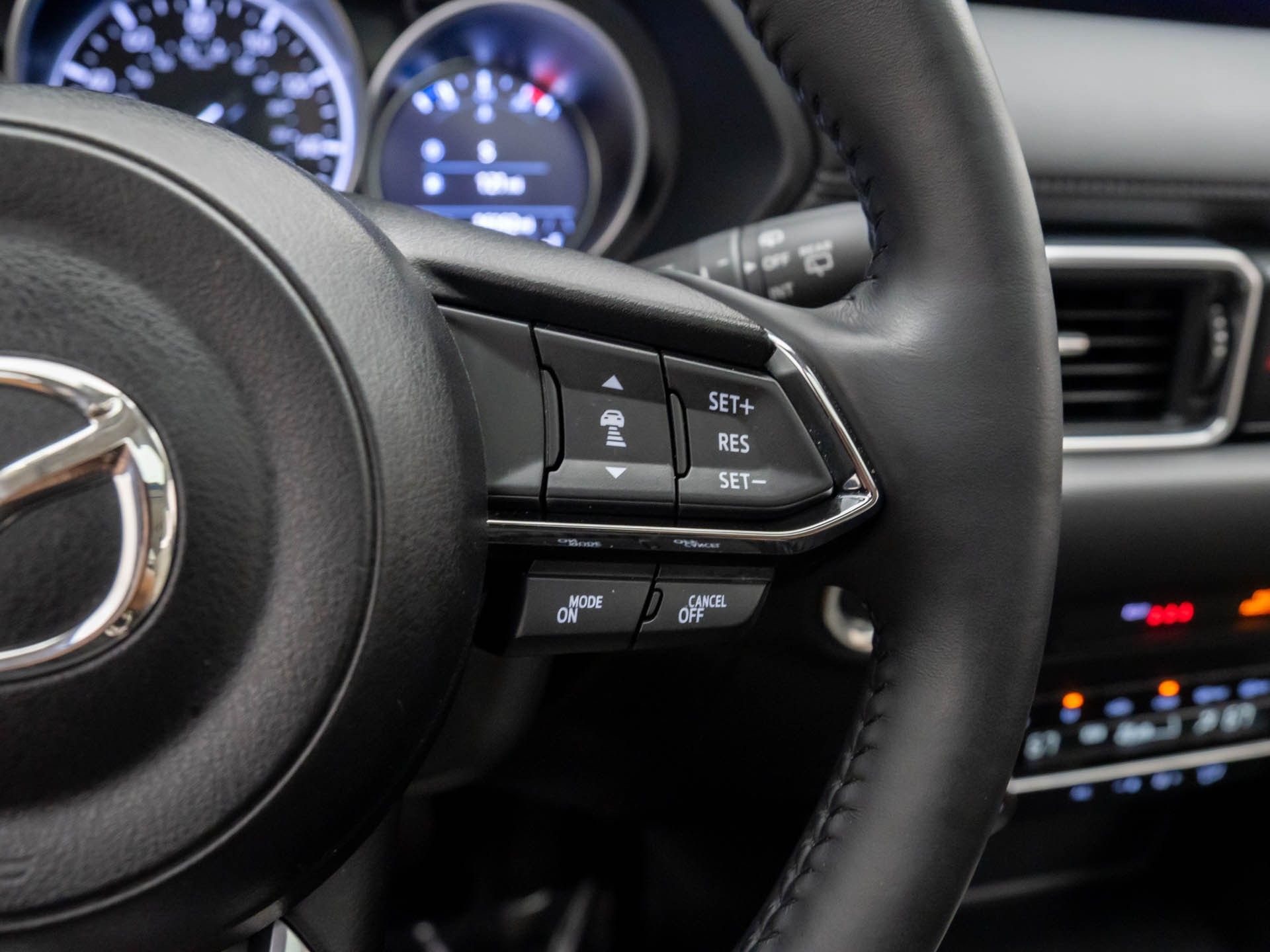 2023 Mazda CX-5 2.5 S Preferred photo 22