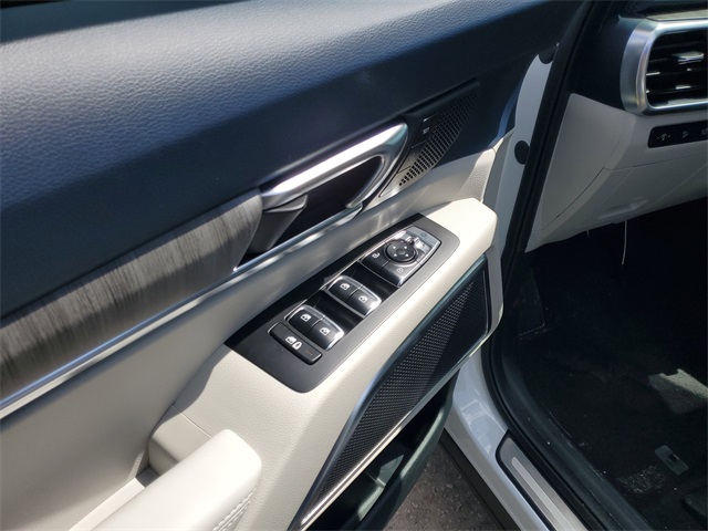2025 Kia Telluride SX photo 6