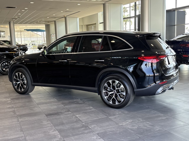 2025 Mercedes Benz GLC 350e 4MATIC photo 9