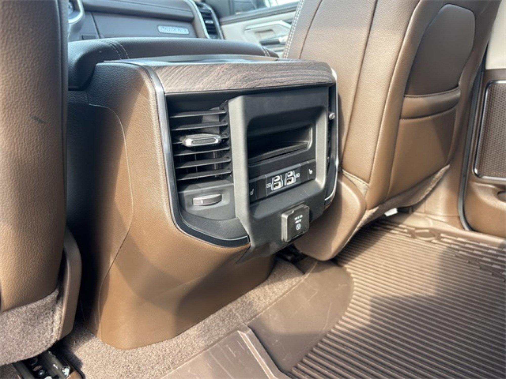 2025 Ram 1500 Laramie photo 22
