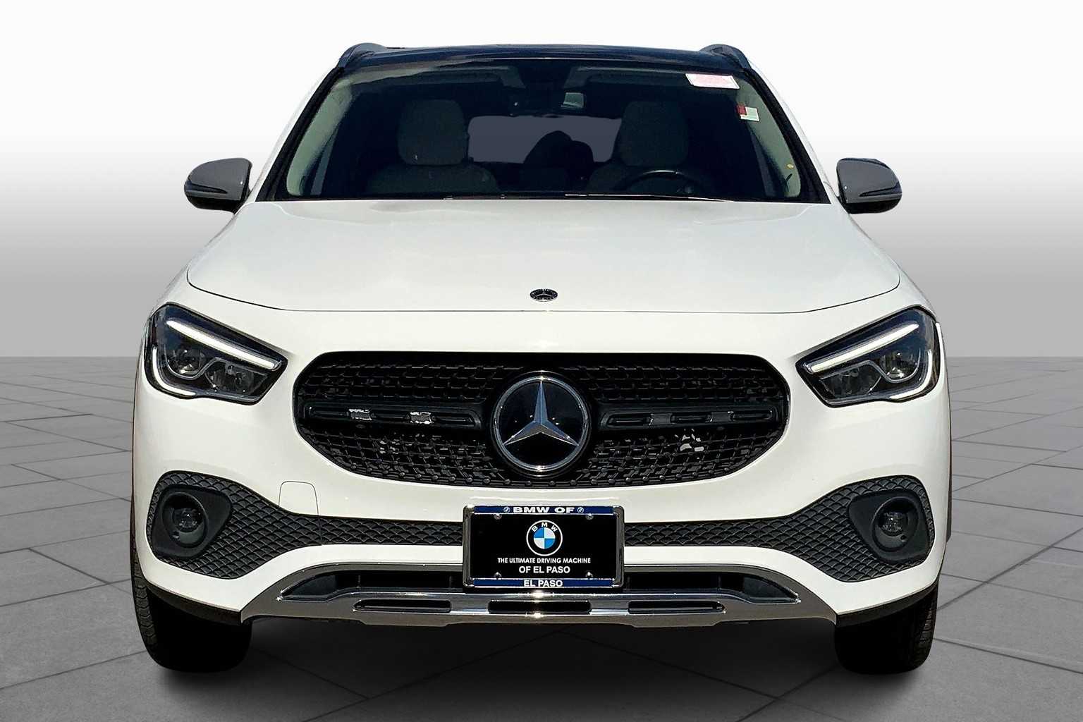 2022 Mercedes Benz GLA 250 4MATIC photo 3