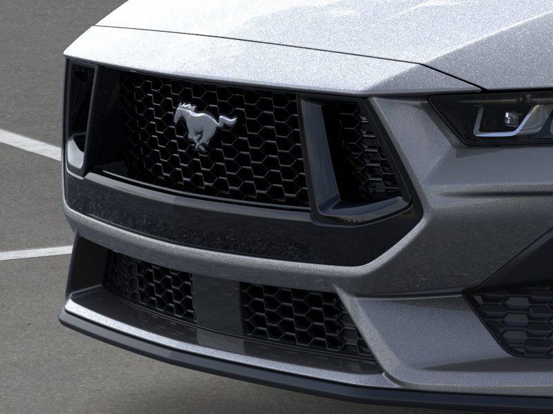 2025 Ford Mustang GT photo 13
