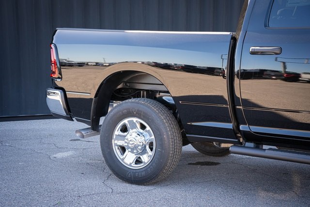 2025 Ram 2500 Tradesman photo 6