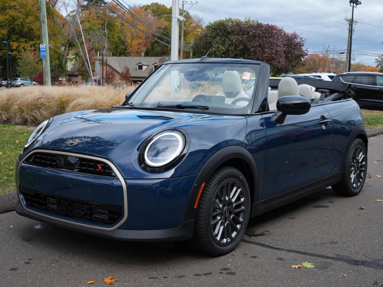 2026 MINI Convertible S's photo