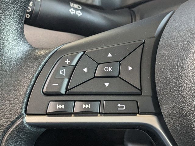 2025 Nissan Sentra SV photo 21