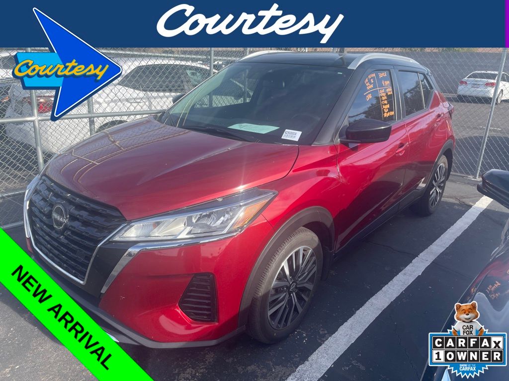 2022 Nissan Kicks SV's photo