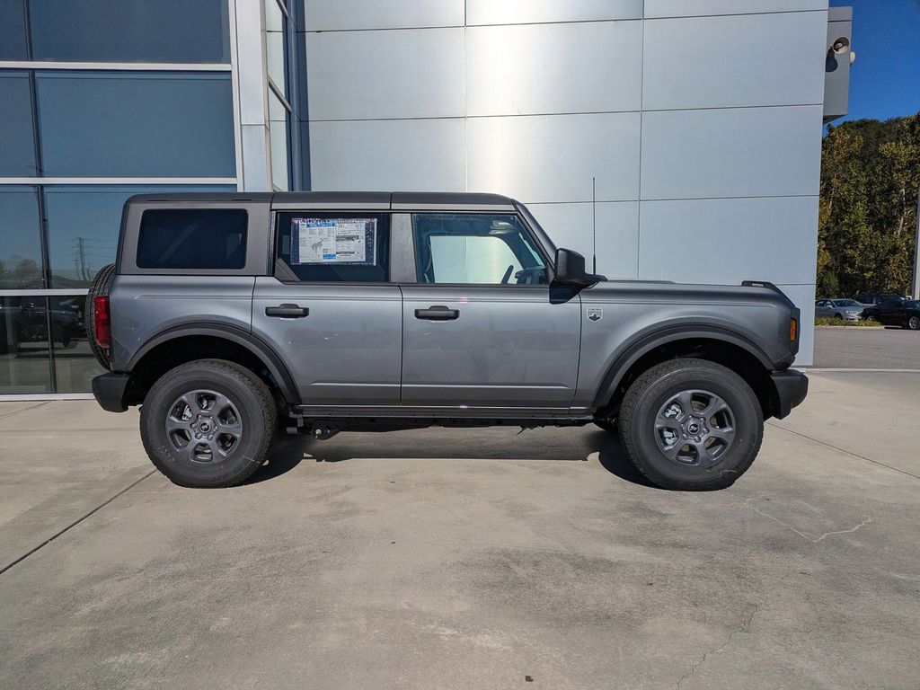 2025 Ford Bronco Big Bend photo 3
