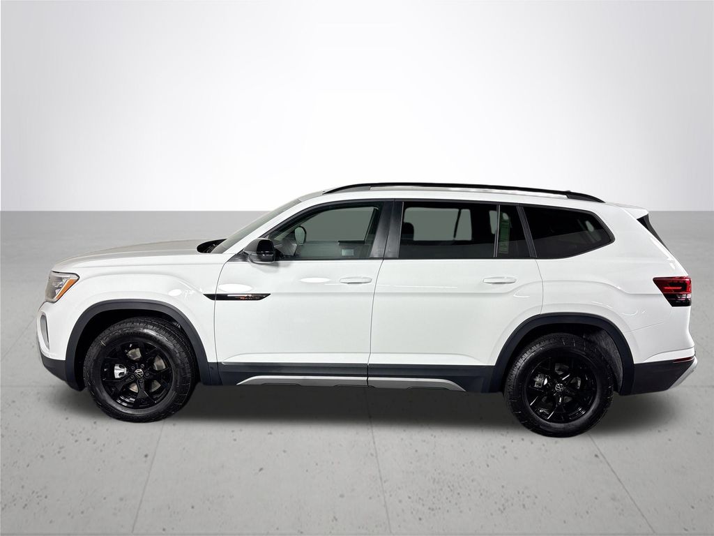 2025 Volkswagen Atlas Peak Edition SE photo 9