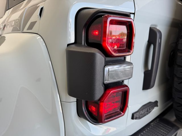 2024 Ford Bronco Raptor photo 32