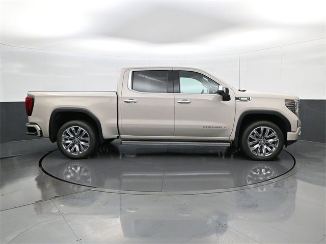 2026 Gmc Sierra 1500 Denali photo 2