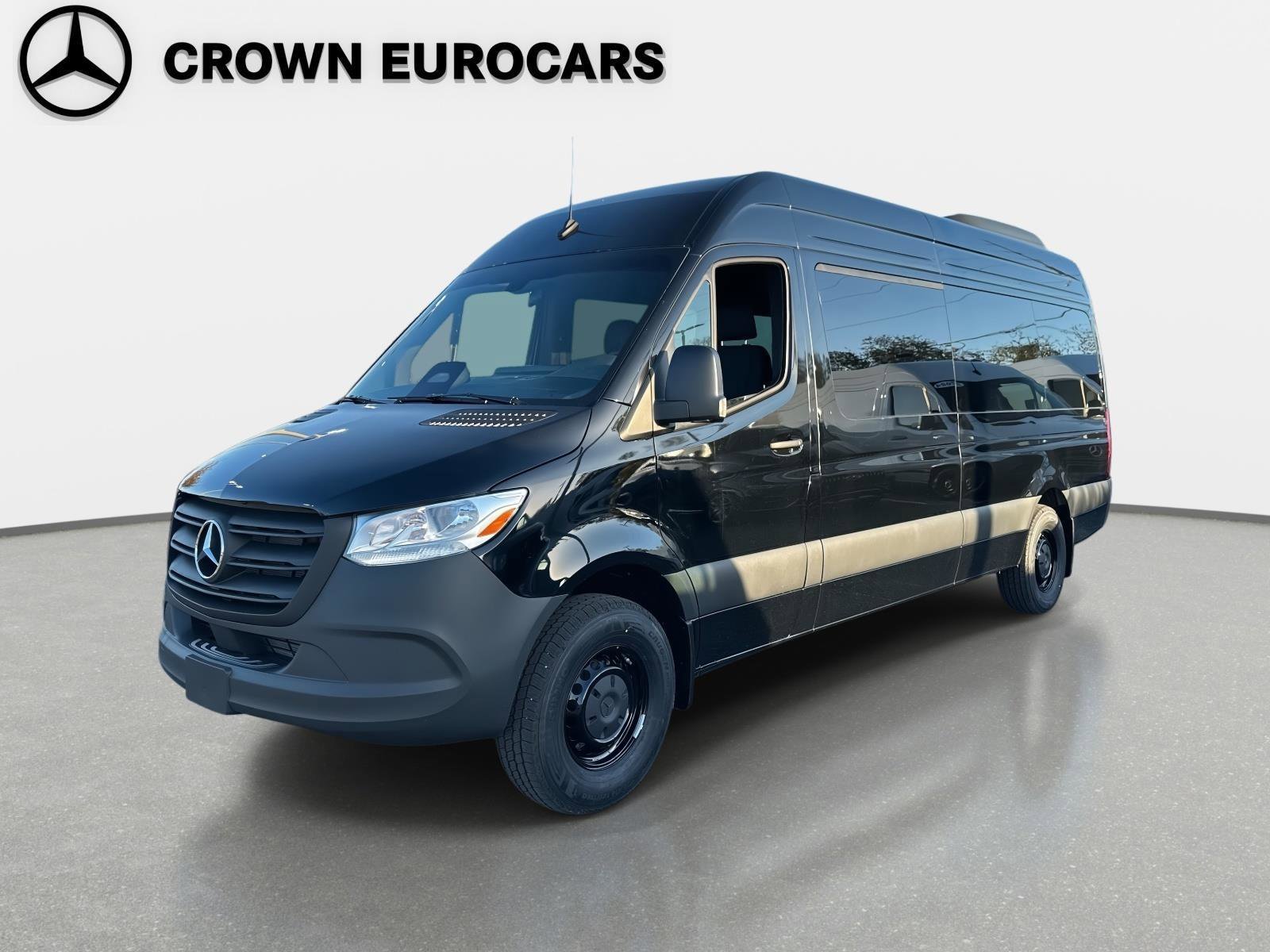 2025 Mercedes-Benz Sprinter Passenger Van Base's photo