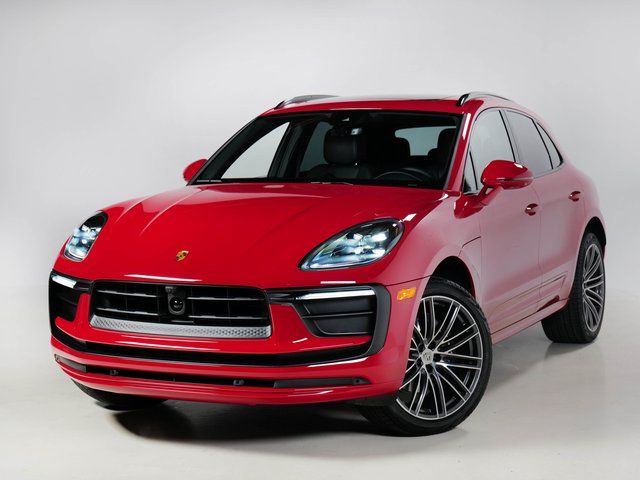 2025 Porsche Macan