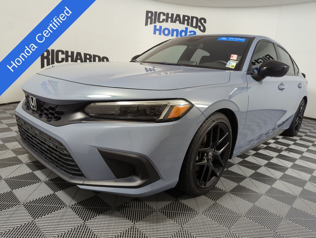 2024 Honda Civic Hatchback Sport's photo