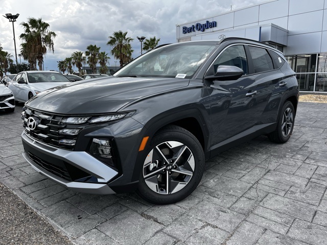 2026 Hyundai Tucson SEL photo 3