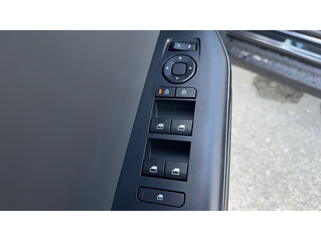 2025 Kia K4 LXS photo 21