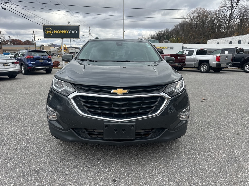 2021 Chevrolet Equinox LT photo 2