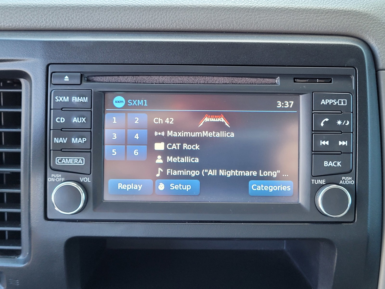 2016 Nissan NV3500 photo 10