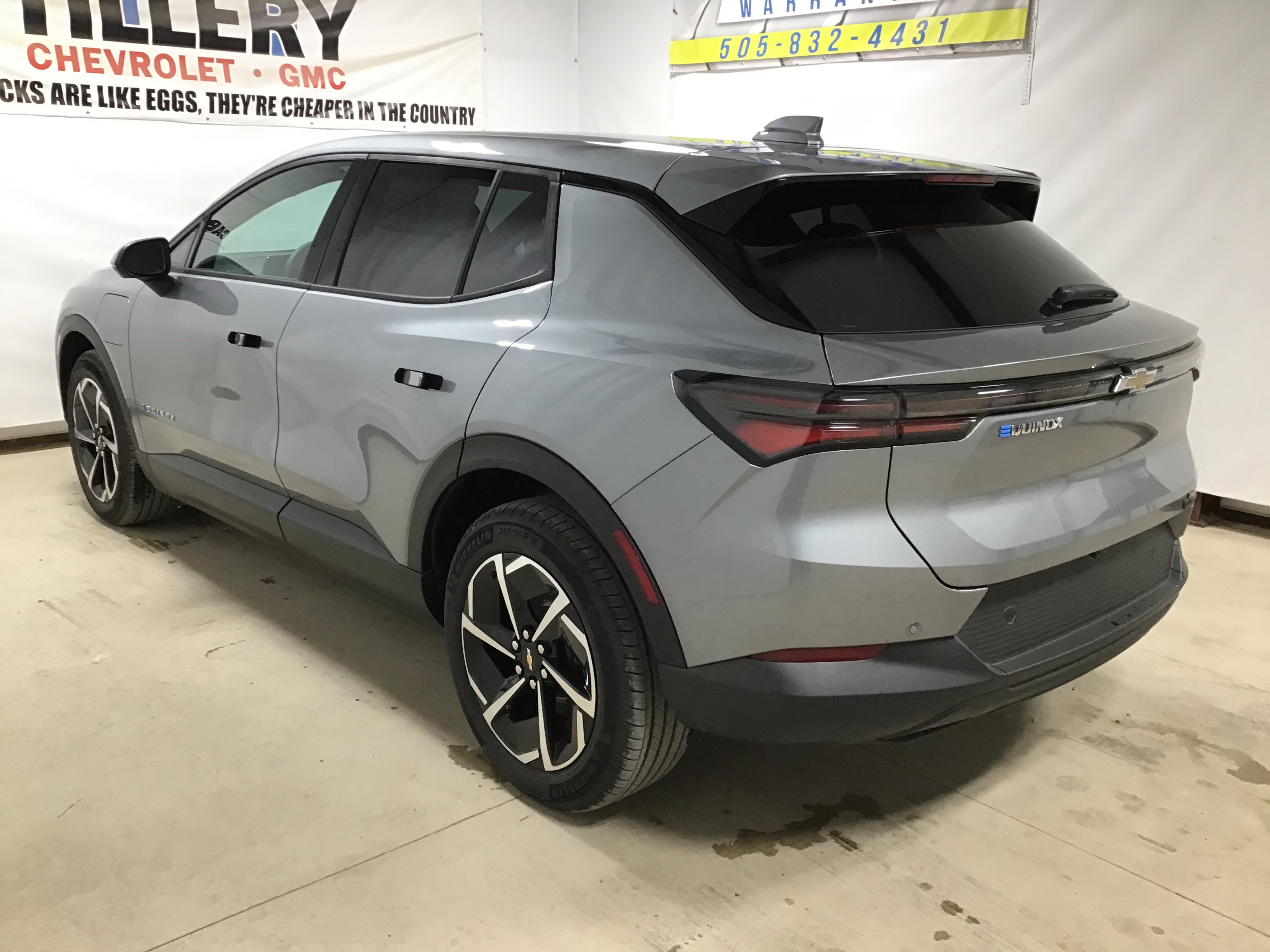 2026 Chevrolet Equinox EV 1LT photo 2