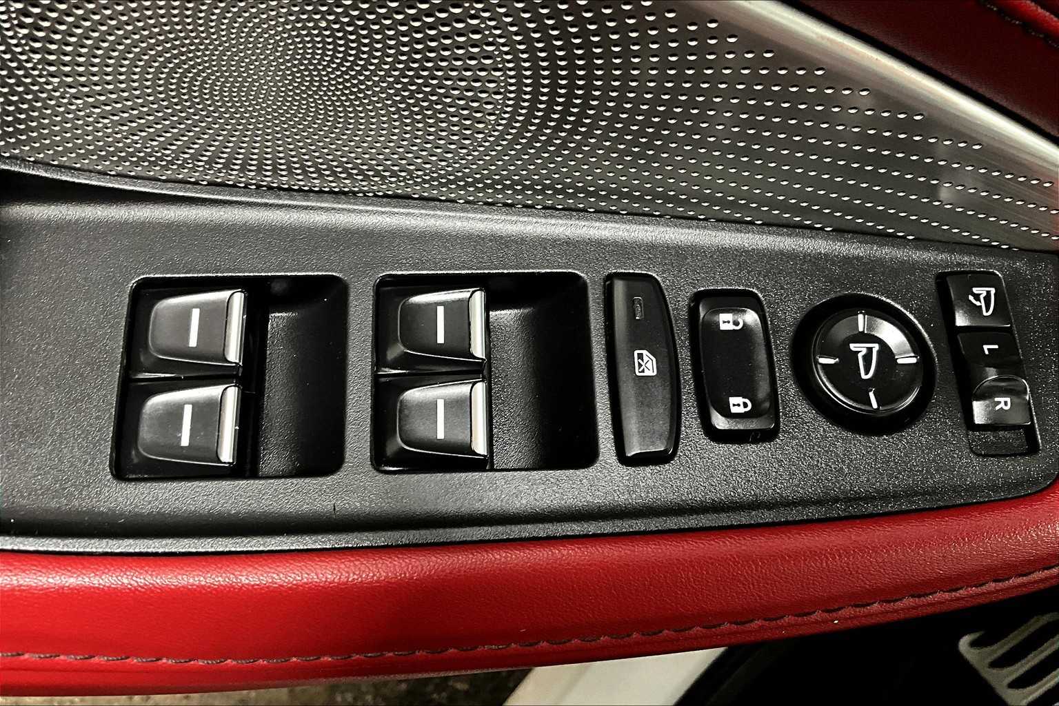 2023 Acura MDX SH-AWD Type S Advance photo 27
