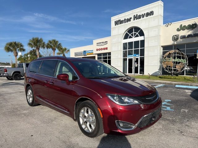 2019 Chrysler Pacifica Touring L Plus's photo