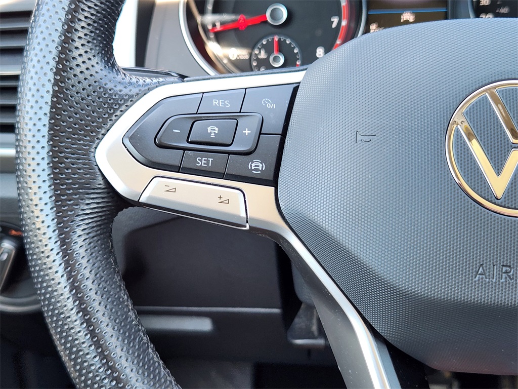 2021 Volkswagen Atlas V6 SE Technology R-Line photo 15