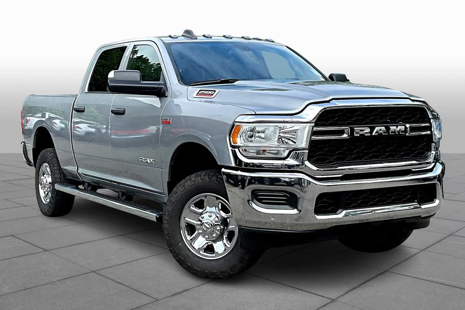 2022 Ram 2500 Tradesman photo 2