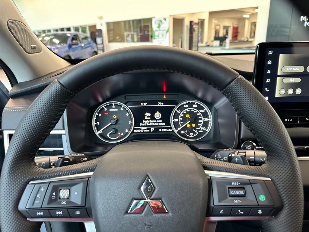 2025 Mitsubishi Outlander SE Ralliart photo 26
