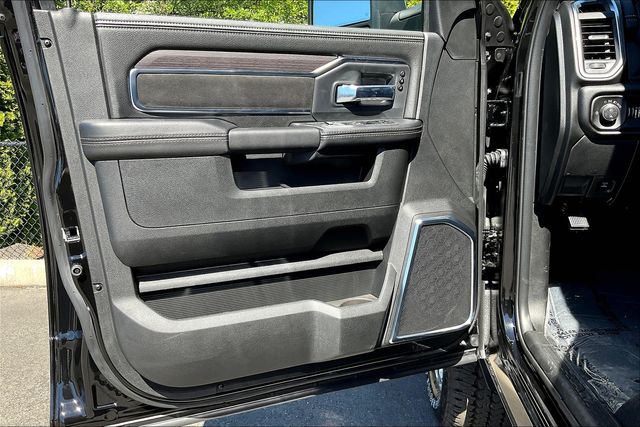 2025 Ram 2500 Laramie photo 20