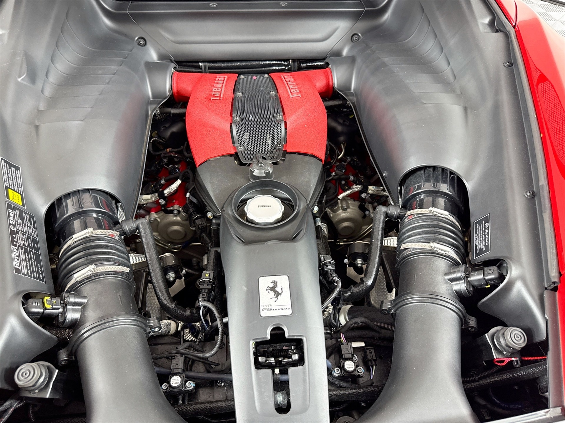 2021 Ferrari F8 Tributo Base photo 24
