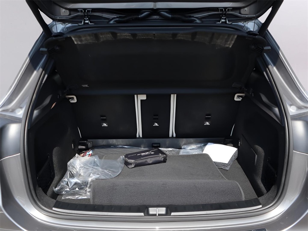 2026 Mercedes Benz GLA 250 4MATIC photo 19