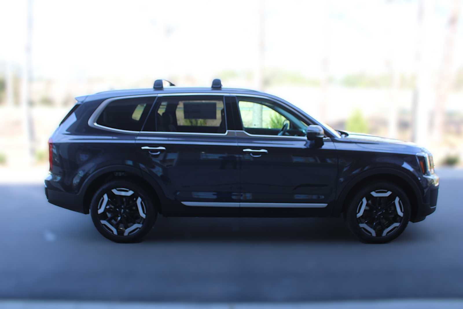 2025 Kia Telluride S photo 4