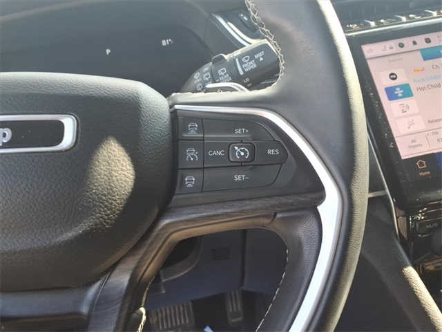 2022 Jeep Grand Cherokee Limited photo 17