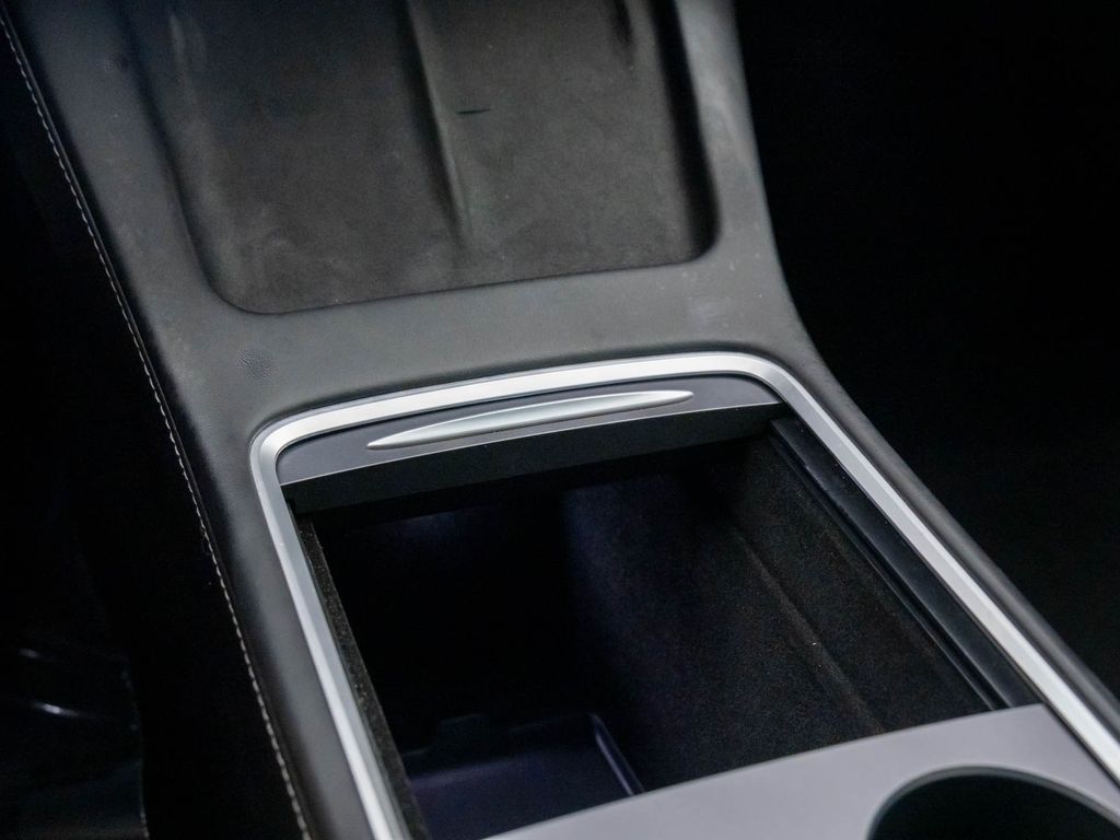 2023 Tesla Model 3 Performance photo 26