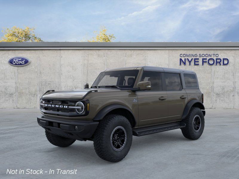 2025 Ford Bronco Outer Banks photo 2