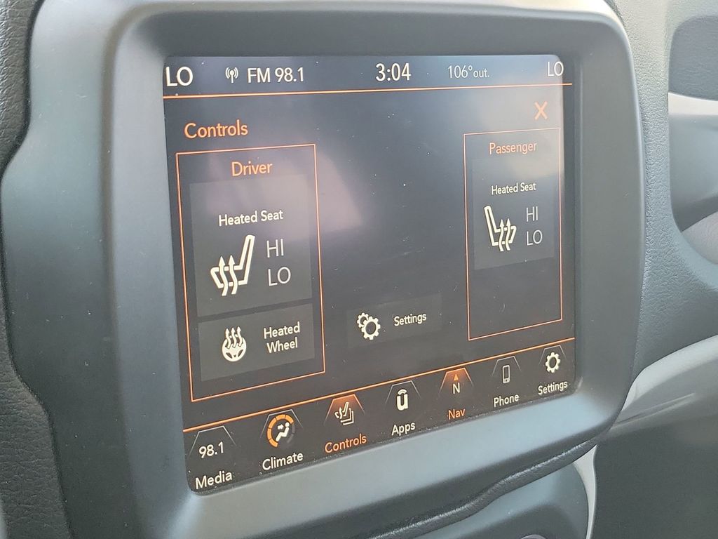 2022 Jeep Renegade Latitude photo 30