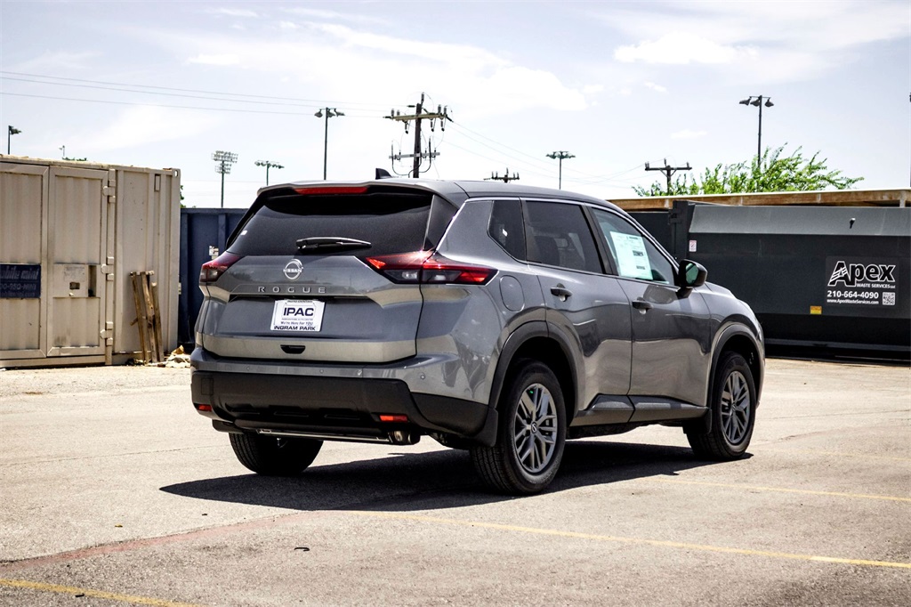 2025 Nissan Rogue S photo 3